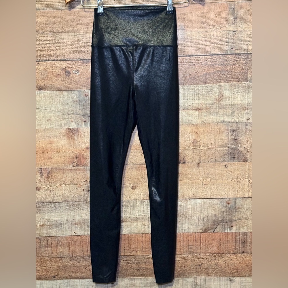 Carbon38 Leggings Black Takara Shine Faux Leather Pants size XS